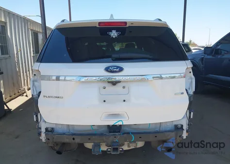 2017 Ford Explorer Platinum z USA, uszkodzony, nr VIN 1FM5K8HT6HGC05799